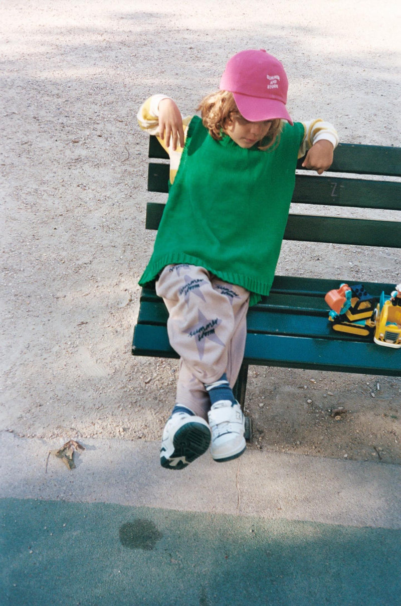 RELAXED TRACKIES - MAUVE WITH STARS