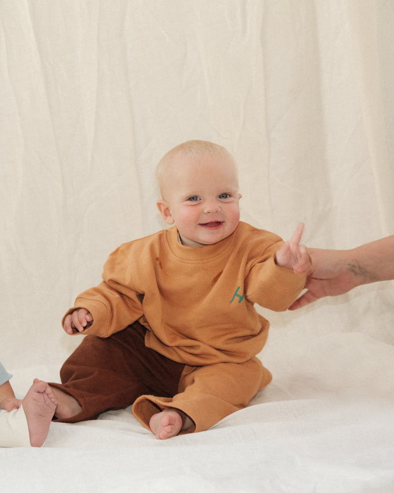 BABY RELAXED TRACKIES - RUST AND TAN