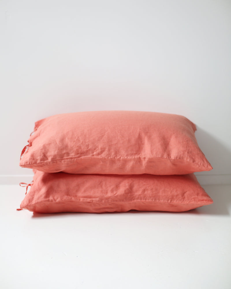 SET OF STANDARD PILLOW SLIPS - CORAL