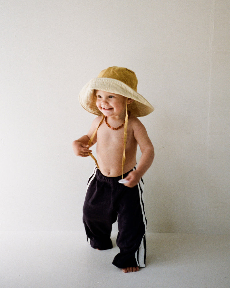 Baby sun hat with ties online