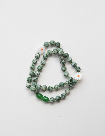 FLOWERS WITH GREEN SPOT JASPER