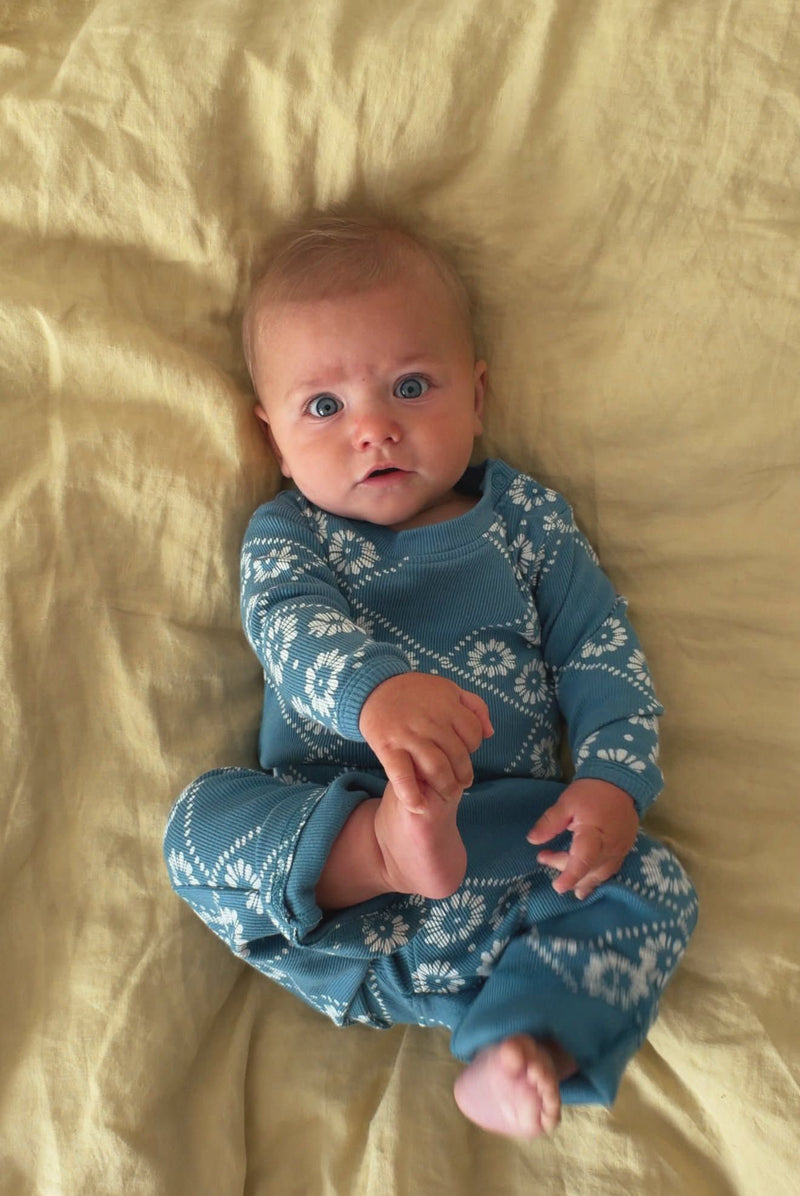 LONG SLEEVE BODY - BLUE FLORAL