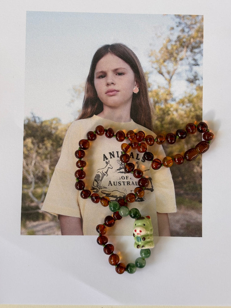 GREEN BULL - GREEN JASPER AMBER