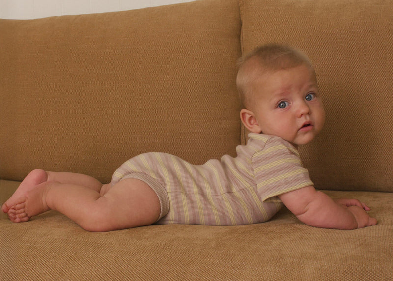 SHORT SLEEVE BABY BODY - DUSTY ROSE STRIPE