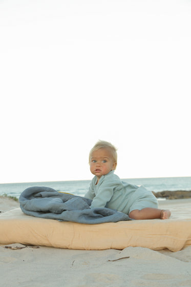 MINI QUILTED DUVET/PLAYMAT - LAKE BLUE